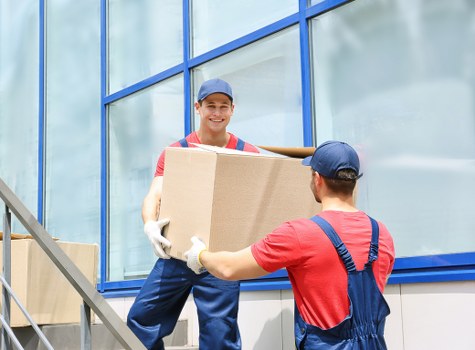 Household removals for a flat or terraced property in Putney