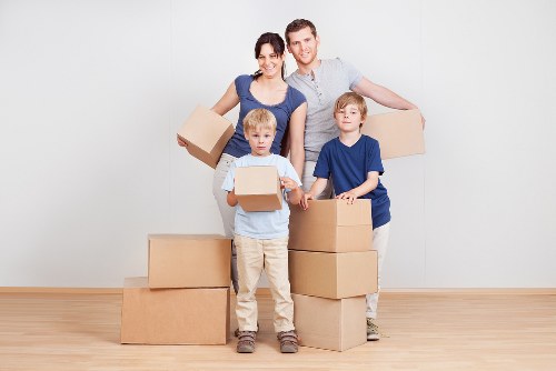 Local moving van support for Putney residential relocations